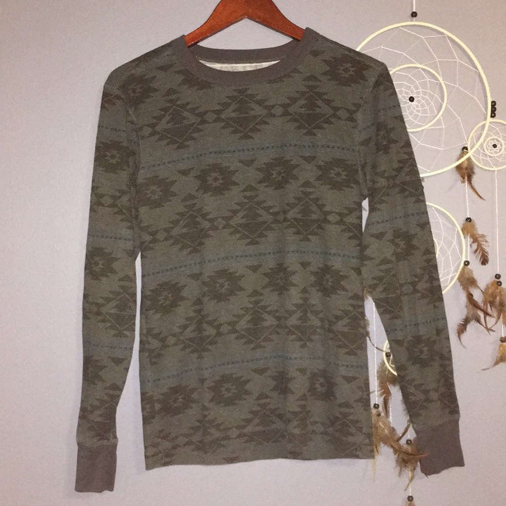 Men’s patterned shirt